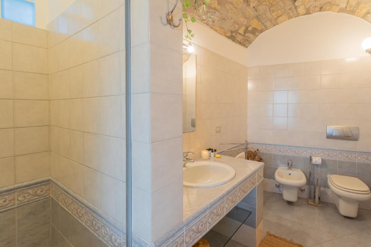 Simons Apartment With Amazing View By Rent All Como Блевио Экстерьер фото